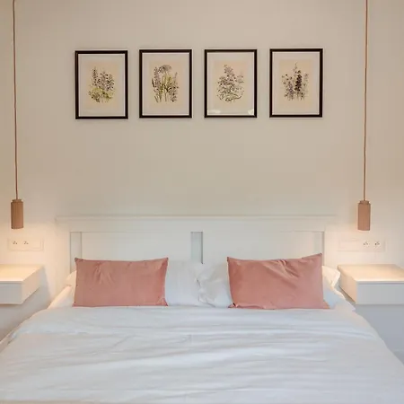 Dom W Marczowie 빌라 Przezdziedza