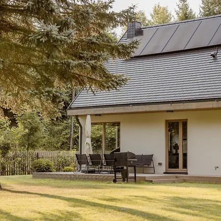 Dom W Marczowie 빌라 *