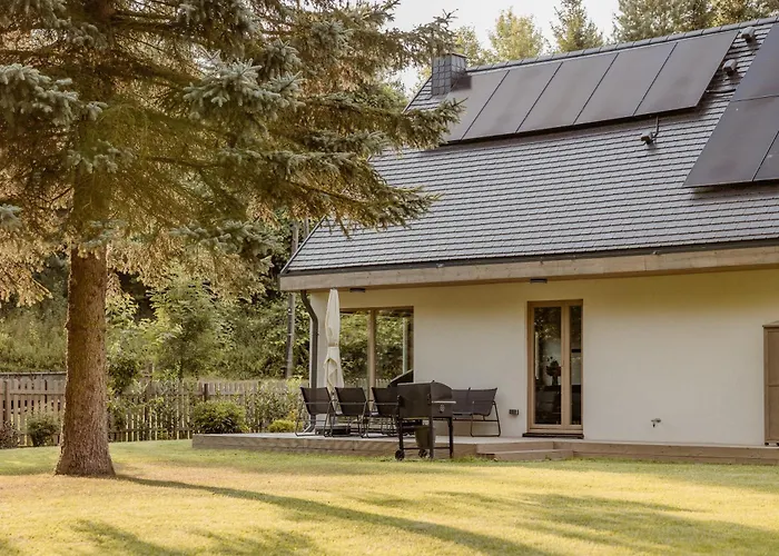 Dom W Marczowie 빌라 *